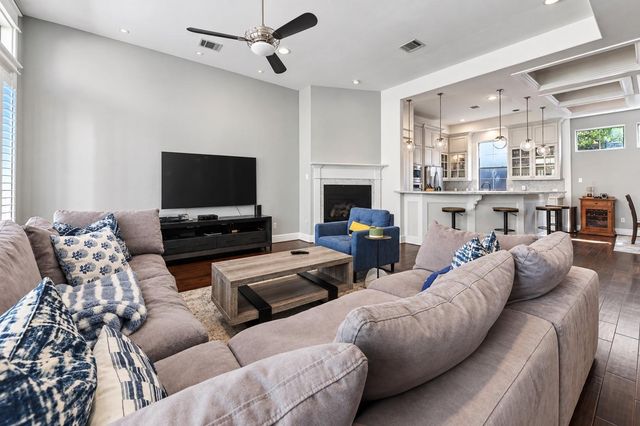 1818 Binz Street C, Houston, TX 77004