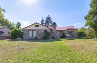 547 Oakdale Drive, Medford, OR 97501