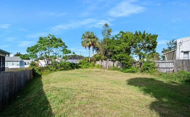 339 MANHATTAN AVENUE, Daytona Beach, FL 32118