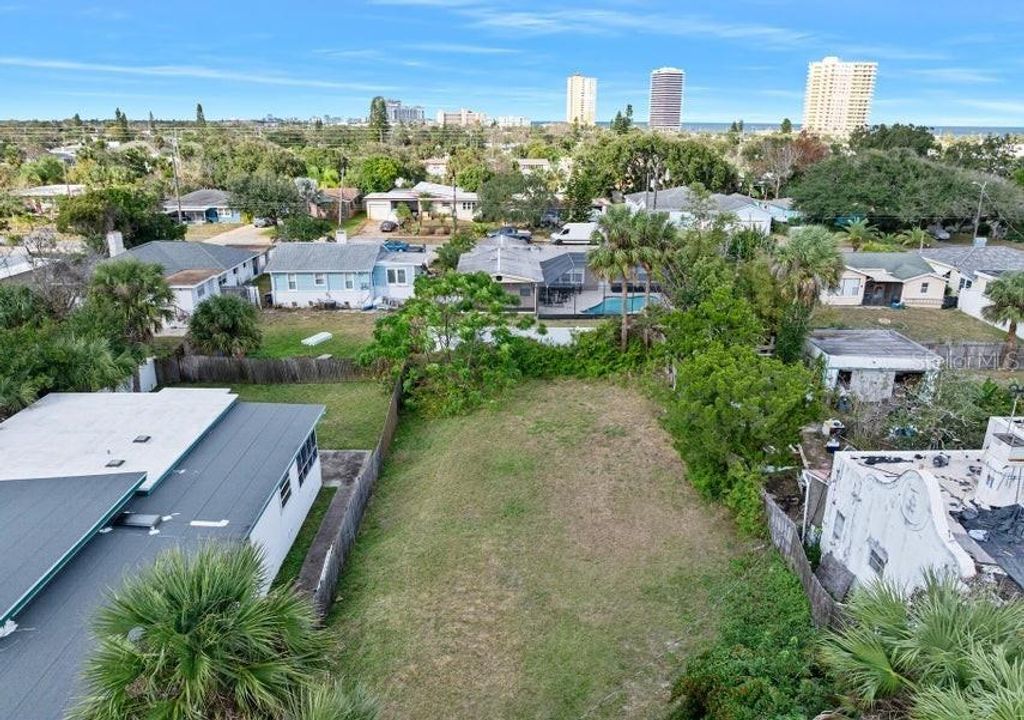 339 MANHATTAN AVENUE, Daytona Beach, FL 32118