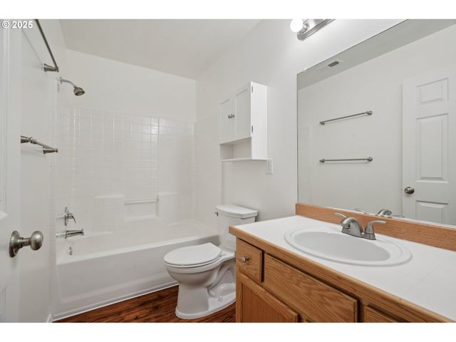 5960 Se 15TH Loop, Gresham, OR 97080