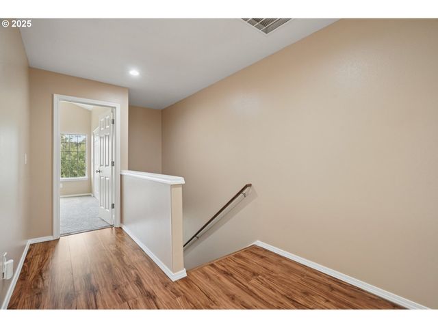 5960 Se 15TH Loop, Gresham, OR 97080