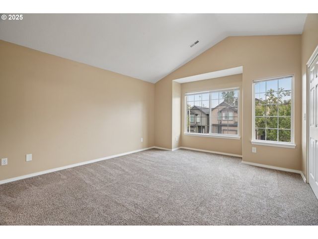 5960 Se 15TH Loop, Gresham, OR 97080