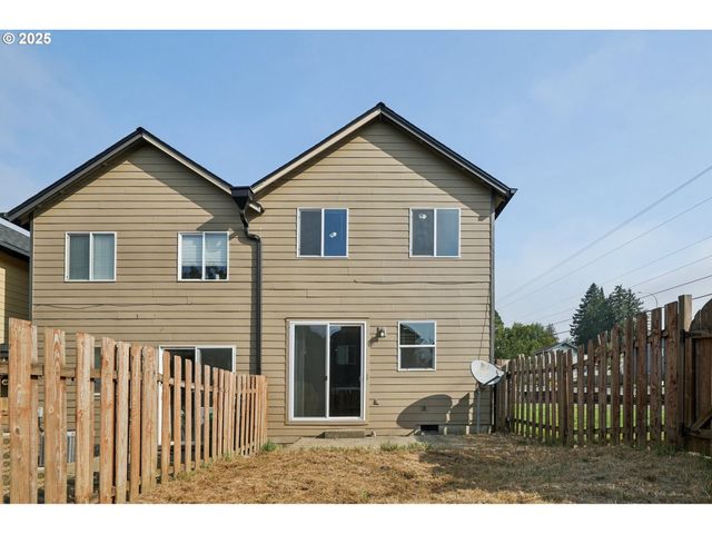 5960 Se 15TH Loop, Gresham, OR 97080