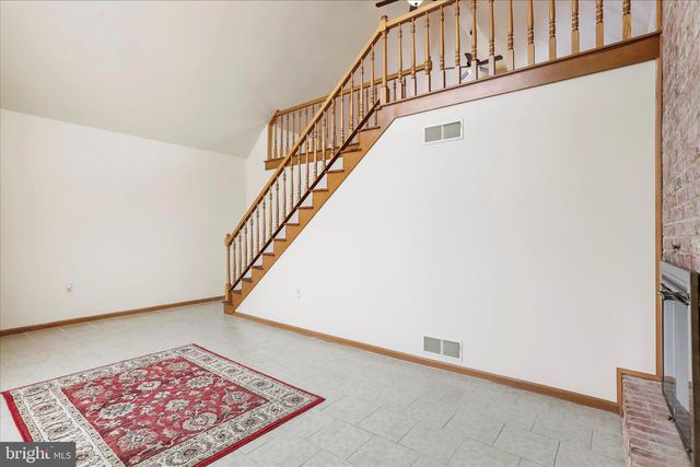 47 EMERALD DR, Chambersburg, PA 17202