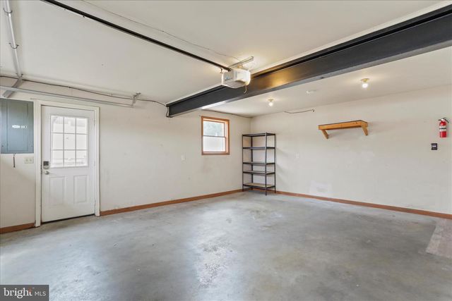 47 EMERALD DR, Chambersburg, PA 17202