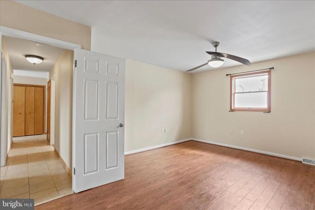 47 EMERALD DR, Chambersburg, PA 17202