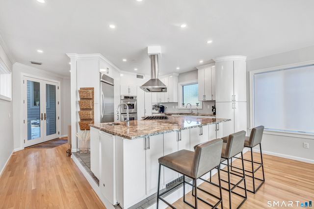 1053 Fairfield Beach Road, Fairfield, CT 06824