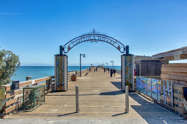 429 Capitola Avenue, Capitola, CA 95010