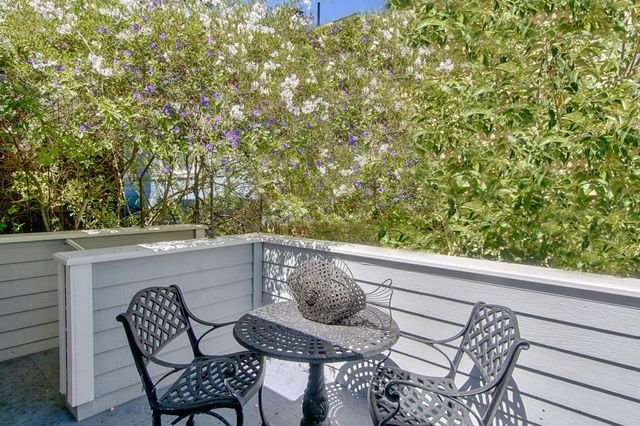 429 Capitola Avenue, Capitola, CA 95010