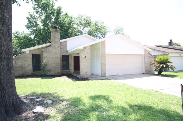 1106 Ravenscourt Drive, Sugar Land, TX 77498