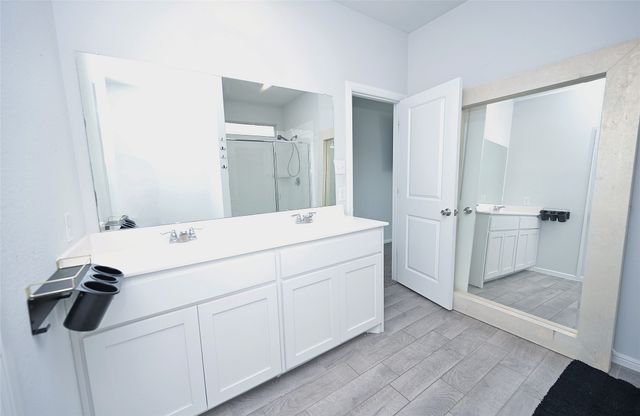8621 Angel Gardens Drive, Fort Worth, TX 76179