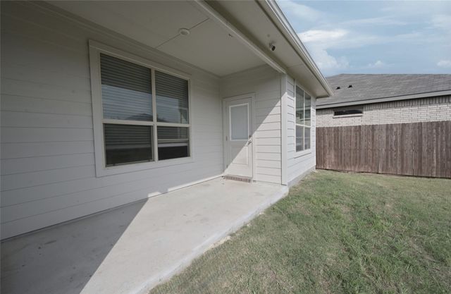 8621 Angel Gardens Drive, Fort Worth, TX 76179
