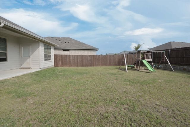 8621 Angel Gardens Drive, Fort Worth, TX 76179