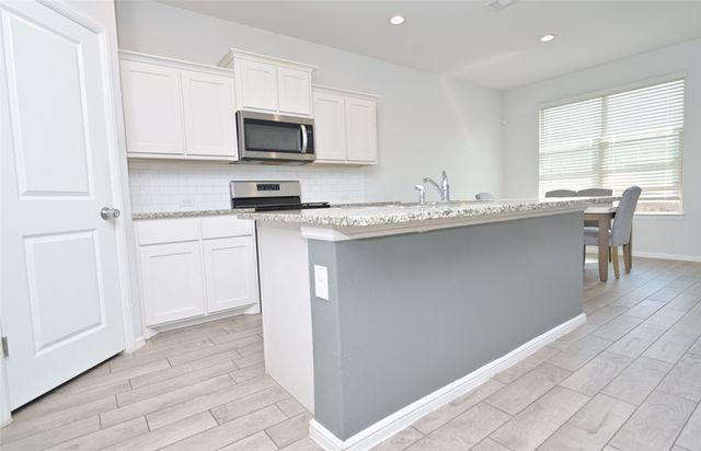 8621 Angel Gardens Drive, Fort Worth, TX 76179