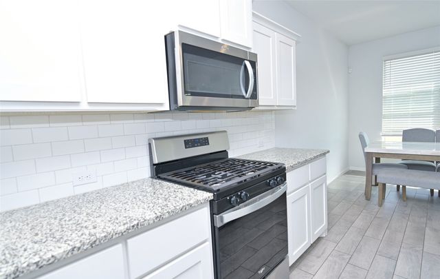 8621 Angel Gardens Drive, Fort Worth, TX 76179