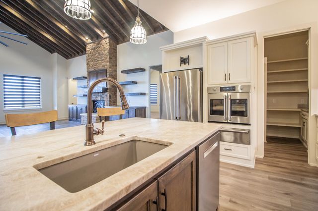 13630 N F M 179, Shallowater, TX 79363