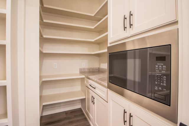 13630 N F M 179, Shallowater, TX 79363