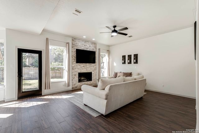 1154 Bluff Forest, San Antonio, TX 78248