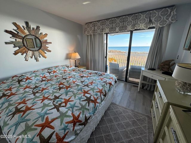 1311 S Lake Park Boulevard S Unit 3a, Carolina Beach, NC 28428