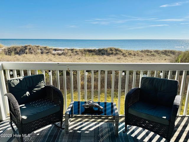 1311 S Lake Park Boulevard S Unit 3a, Carolina Beach, NC 28428