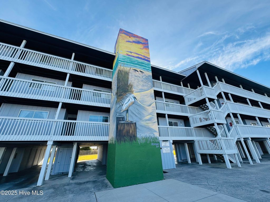 1311 S Lake Park Boulevard S Unit 3a, Carolina Beach, NC 28428