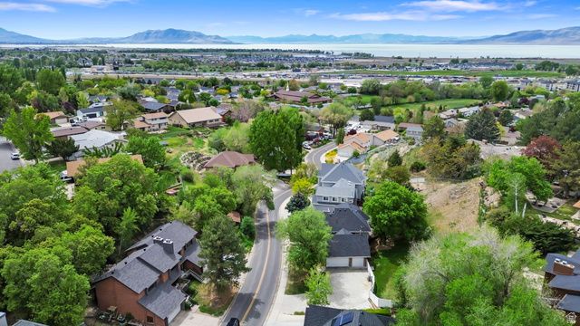 302 W HIDDEN HOLLOW DR, Orem, UT 84058