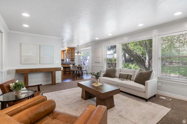 302 W HIDDEN HOLLOW DR, Orem, UT 84058