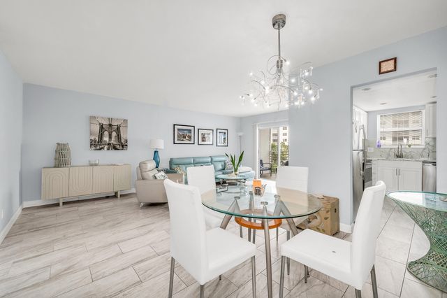 2731 NE 14th Street Causeway 430, Pompano Beach, FL 33062