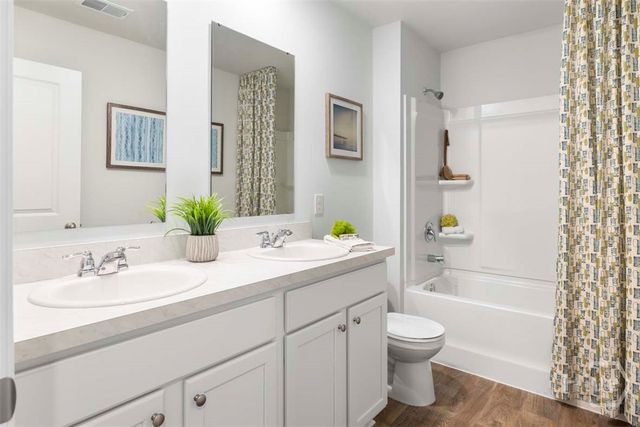 1078 Bergamot Road, Bloomingdale, GA 31302