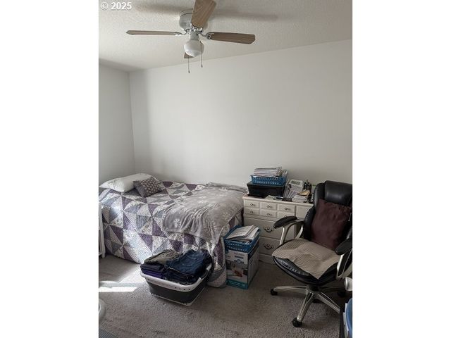 217 Ne 146TH Ave 4, Portland, OR 97230