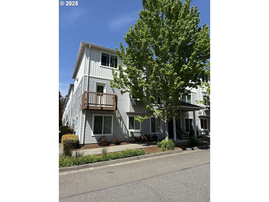 217 Ne 146TH Ave 4, Portland, OR 97230