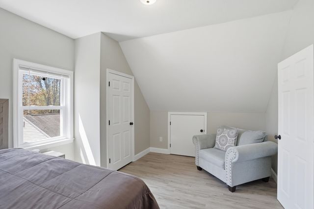 80 Manchester Street, Nashua, NH 03064