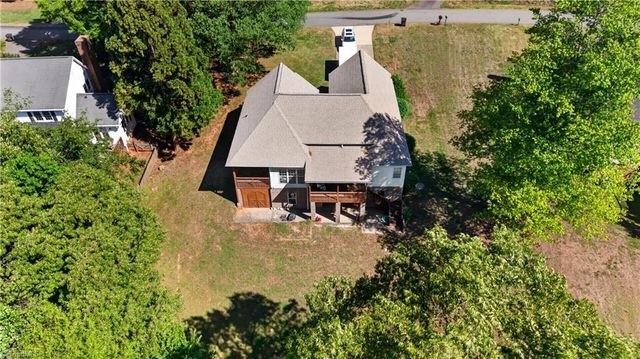 4108 Rock Hill Road, Pfafftown, NC 27040