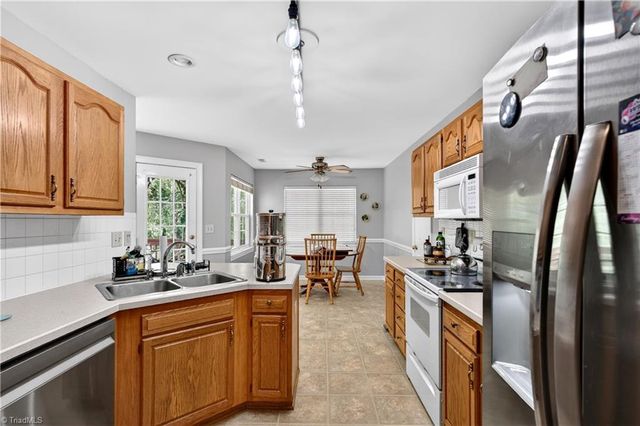 4108 Rock Hill Road, Pfafftown, NC 27040