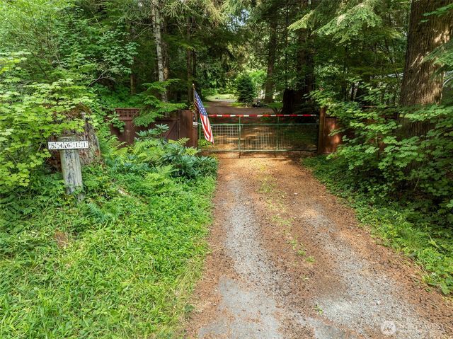 54611 E 278th Avenue, Ashford, WA 98304