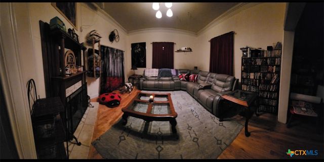 1123 N Beal Street, Belton, TX 76513