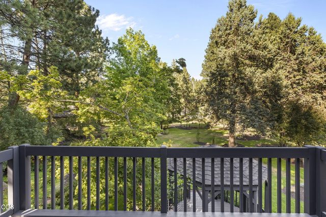20398 Big Bear Court, Bend, OR 97702