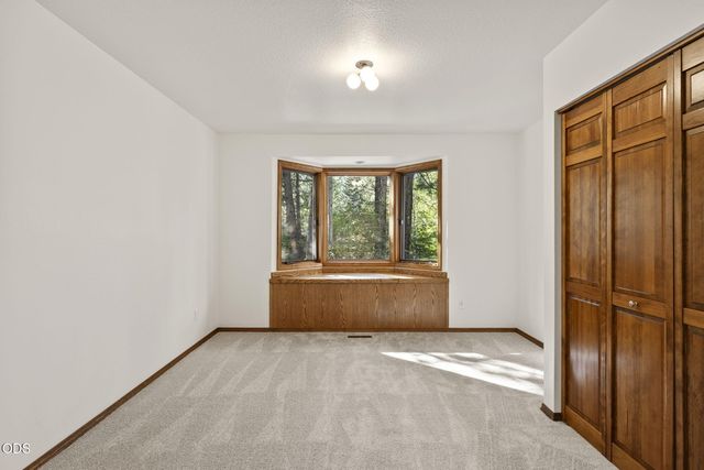 20398 Big Bear Court, Bend, OR 97702