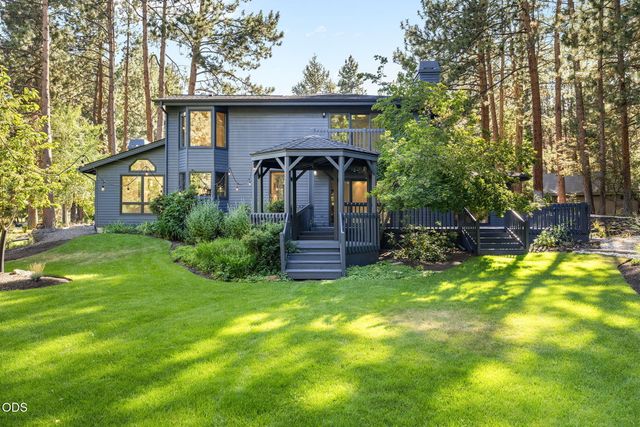 20398 Big Bear Court, Bend, OR 97702