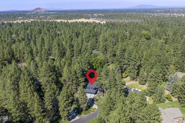 20398 Big Bear Court, Bend, OR 97702