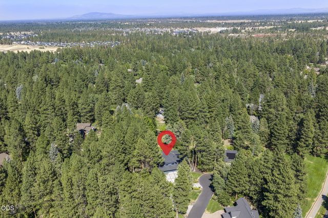 20398 Big Bear Court, Bend, OR 97702