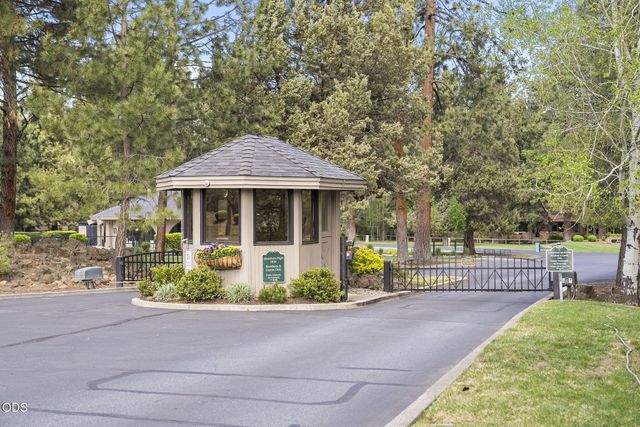 20398 Big Bear Court, Bend, OR 97702