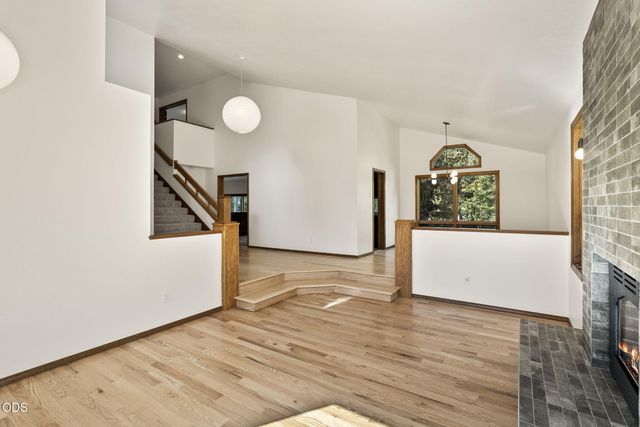 20398 Big Bear Court, Bend, OR 97702