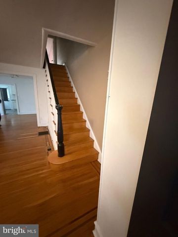 838 BULLOCK AVE, Lansdowne, PA 19050