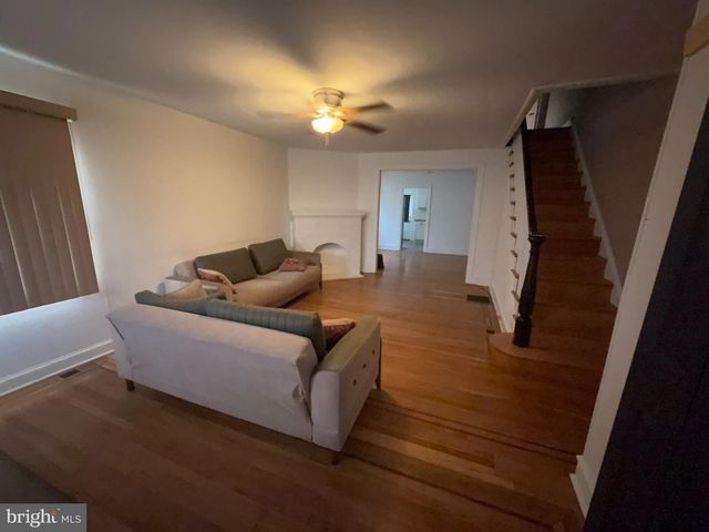 838 BULLOCK AVE, Lansdowne, PA 19050
