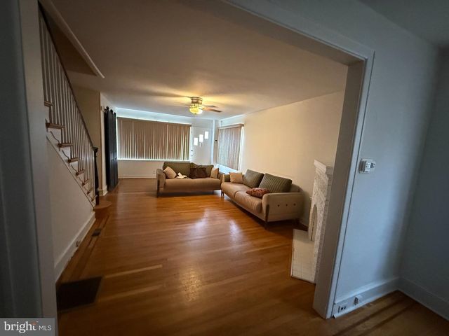 838 BULLOCK AVE, Lansdowne, PA 19050
