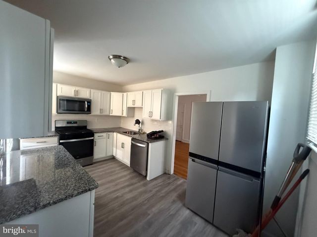 838 BULLOCK AVE, Lansdowne, PA 19050