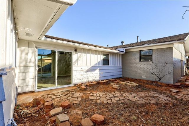 3035 SE 20th Street, Del City, OK 73115