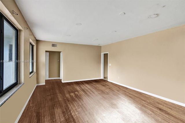 1400 NE 148th Street, Miami, FL 33161